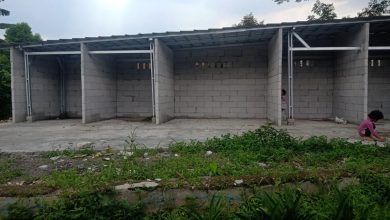 Photo of Warga Pertanyakan, Ada Bangunan Kios Di Tanah Kuburan Blender Bogor